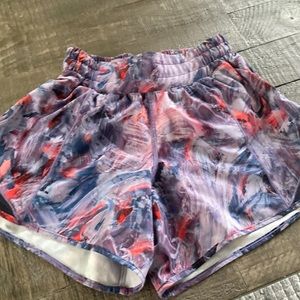 lululemon hotty hots